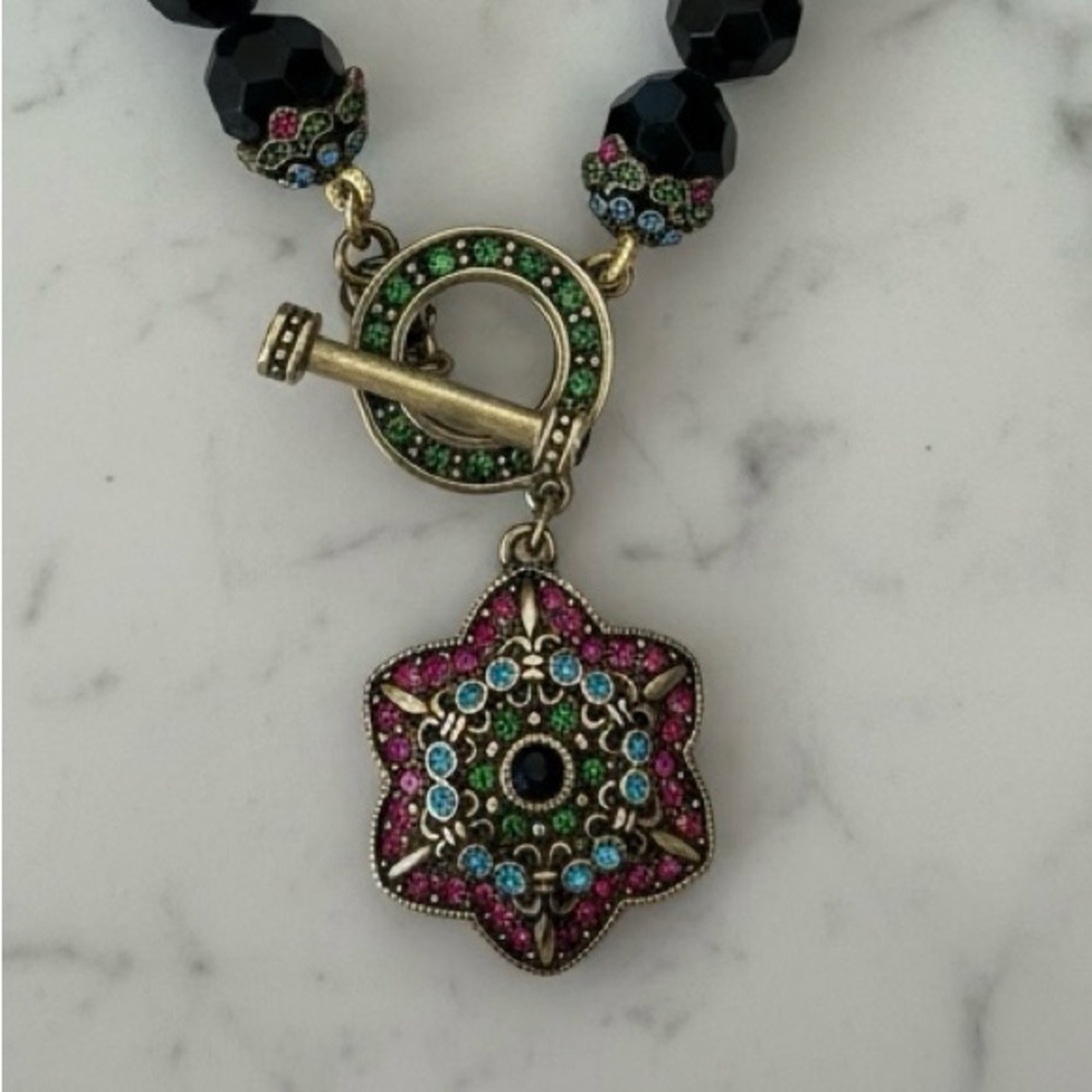Heidi Daus Crystal Mandala Toggle Bracelet Black Faceted Beads Signed - Picture 3 of 6